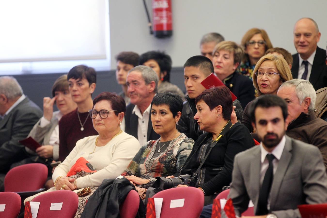 Día de graduación en la Facultad de Ciencias Empresariales de la UR