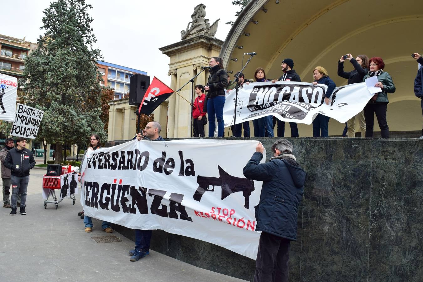 Unas 300 personas se manifiestan por el fin del proceso de los detenidos en el 14N