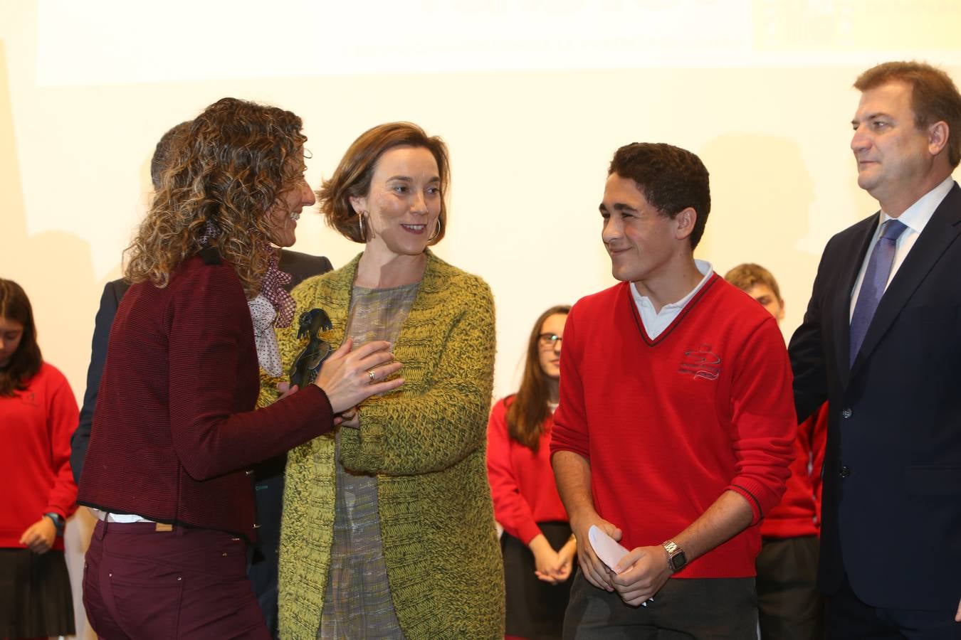 V Reconocimientos Contra la Violencia de Género