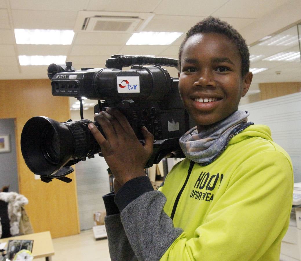 Los alumnos de 5º de Primaria del Colegio Salesianos Domingo Savio de Logroño visitan la multimedia de Diario LA RIOJA