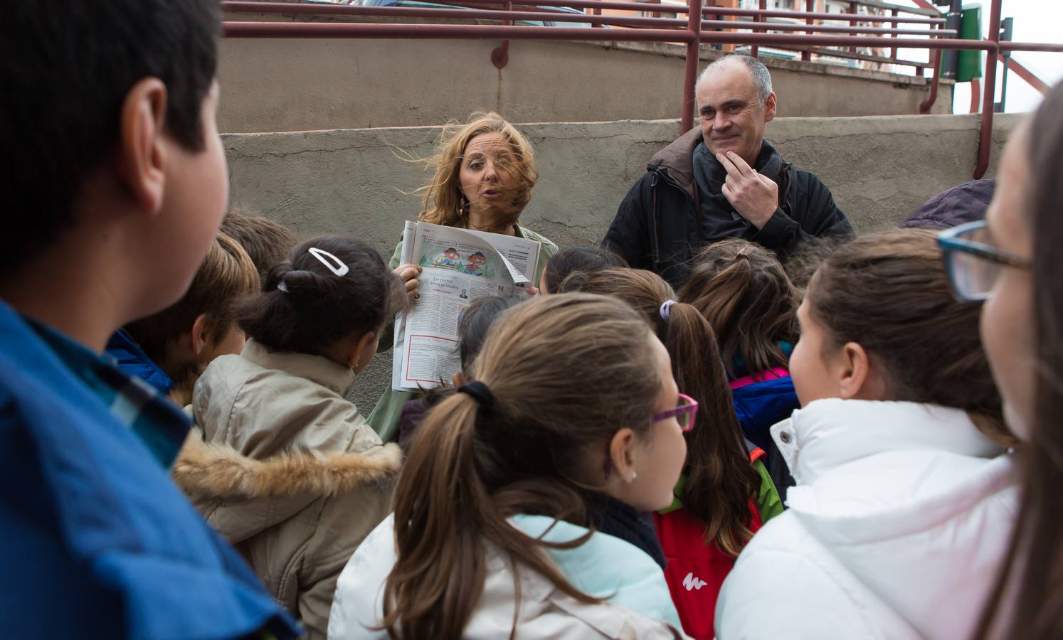 Los alumnos del Cra Moncalvillo de Entrena han visitado la multimedia de Diario LA RIOJA