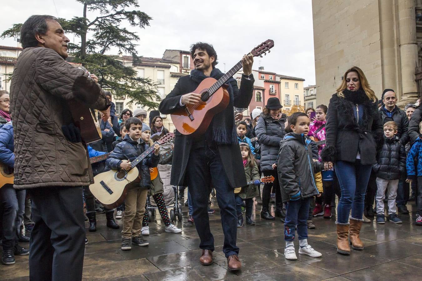 Serenata para un voluntario