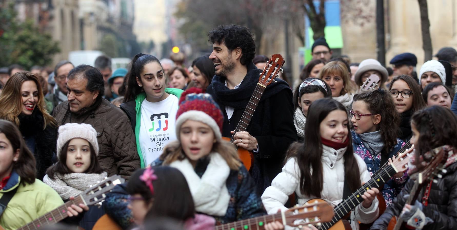 Serenata para un voluntario