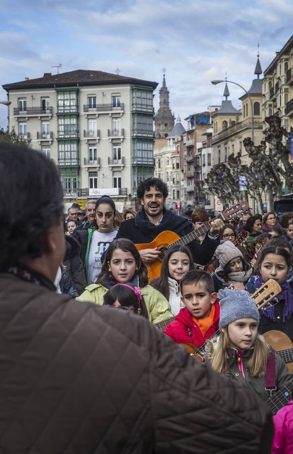 Serenata para un voluntario