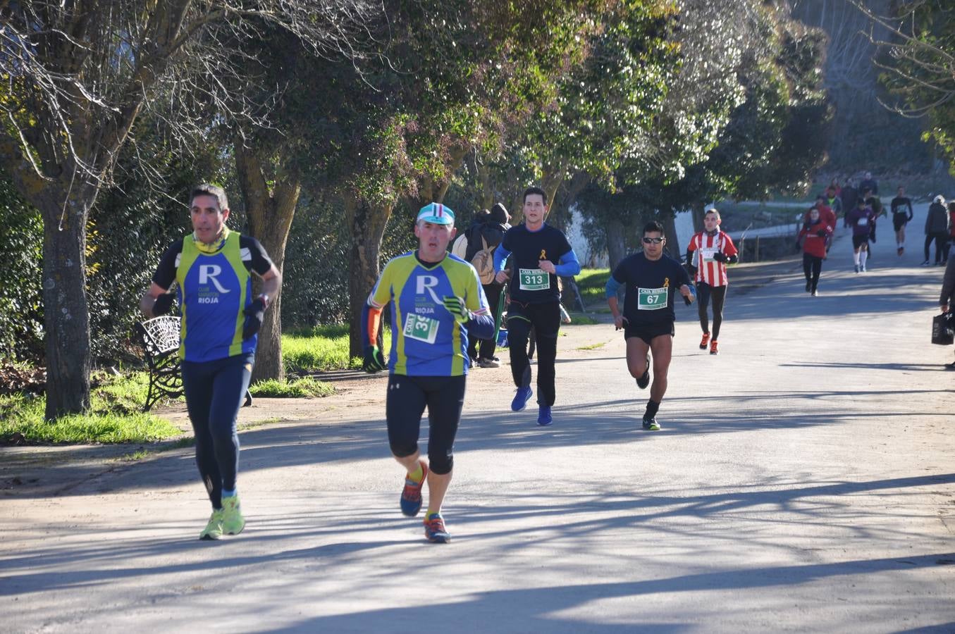 Primera edición de la carrera solidaria &#039;Rodezno corre contra el cáncer infantil&#039;