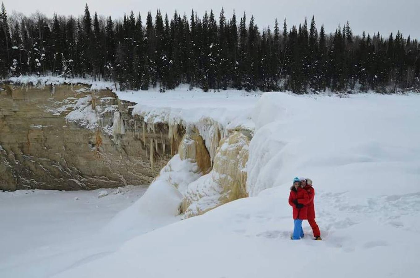 Riojanos en Yellowknife (Canadá). Alexia y Jesús Ángel viven en el país norteamericano y nos mandan estas fotos a -30º
