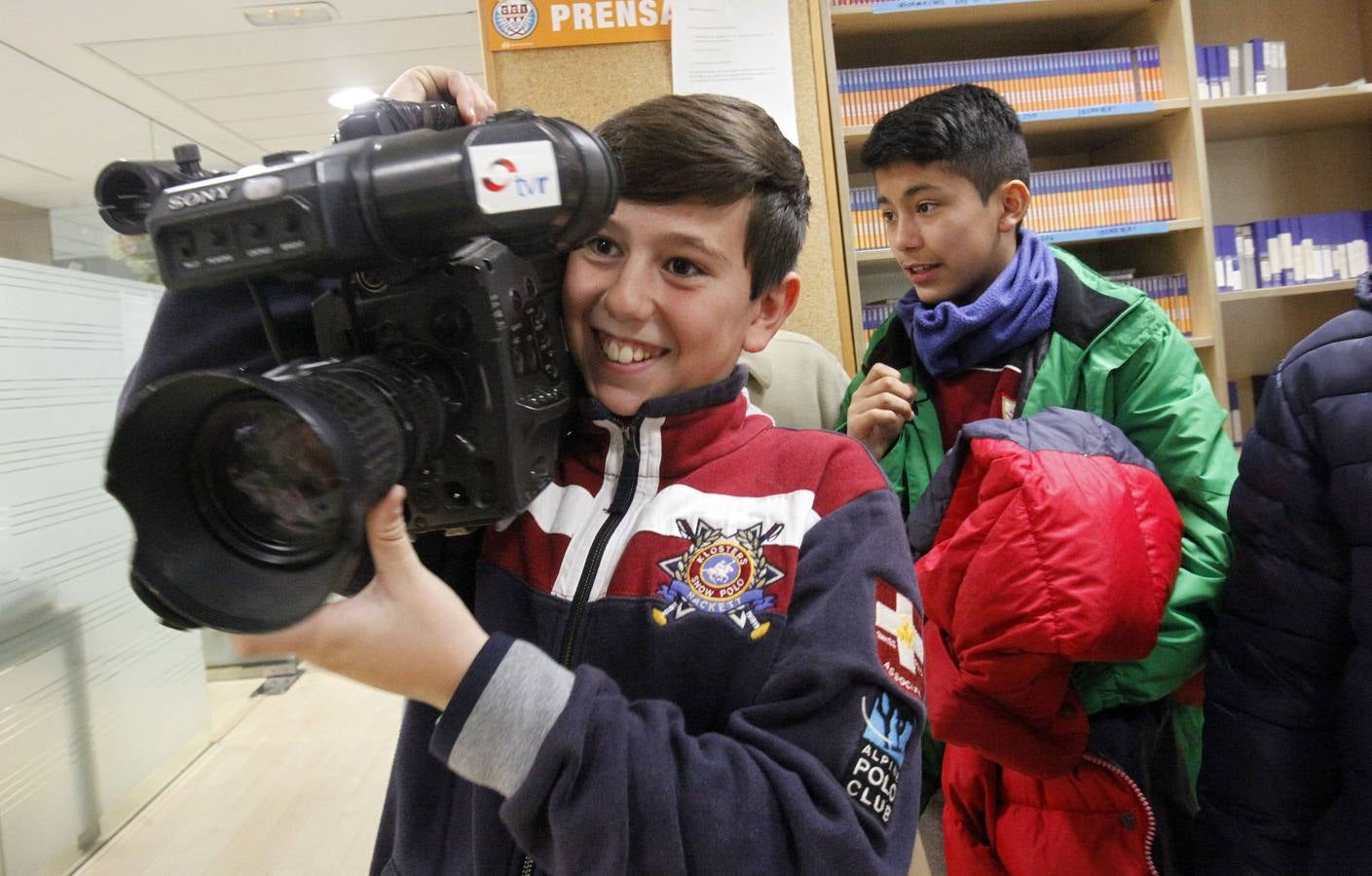 Los alumnos de 6º B del Ceip Las Gaunas de Logroño visitan la multimedia de Diario LA RIOJA