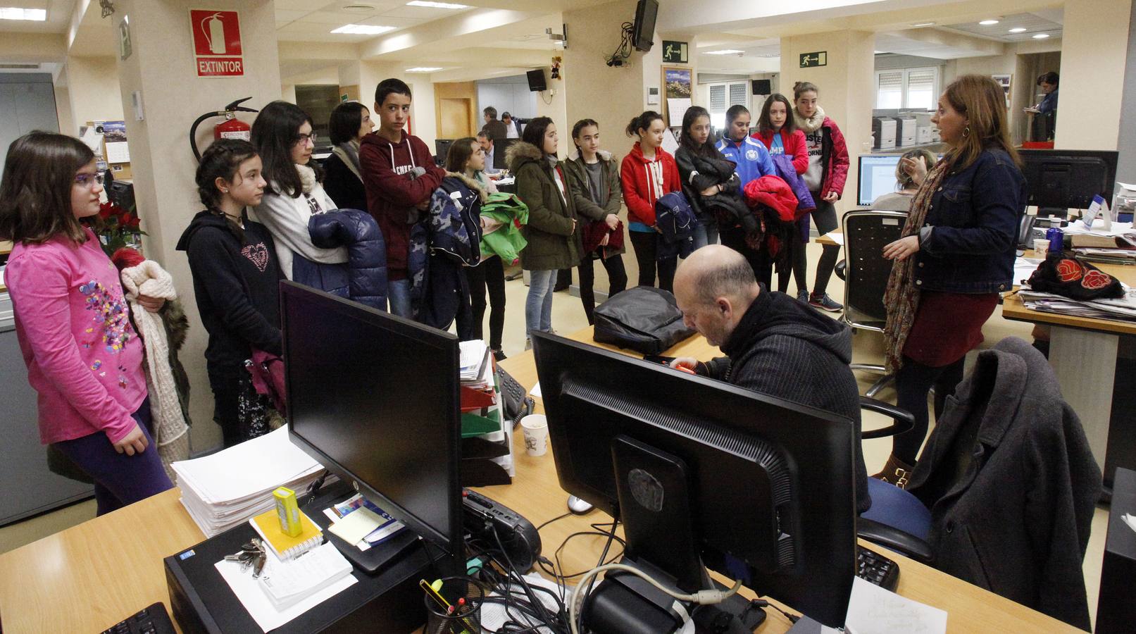 Los alumnos de 6º B del Ceip Las Gaunas de Logroño visitan la multimedia de Diario LA RIOJA