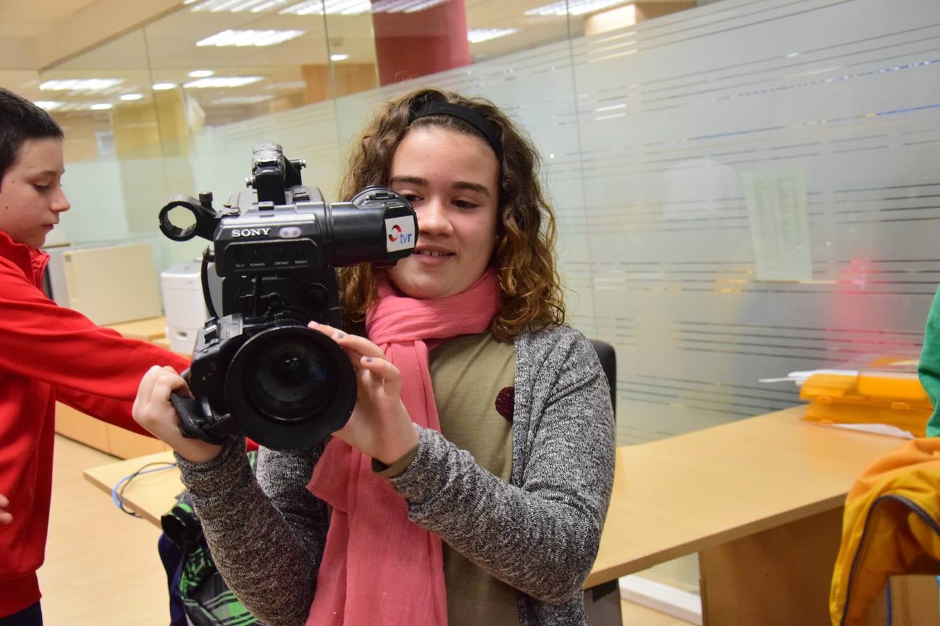 Los alumnos de 6º C del CEIP Las Gaunas visitan la multimedia de Diario LA RIOJA