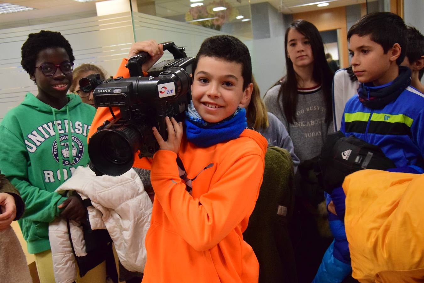 Los alumnos de 6º C del CEIP Las Gaunas visitan la multimedia de Diario LA RIOJA