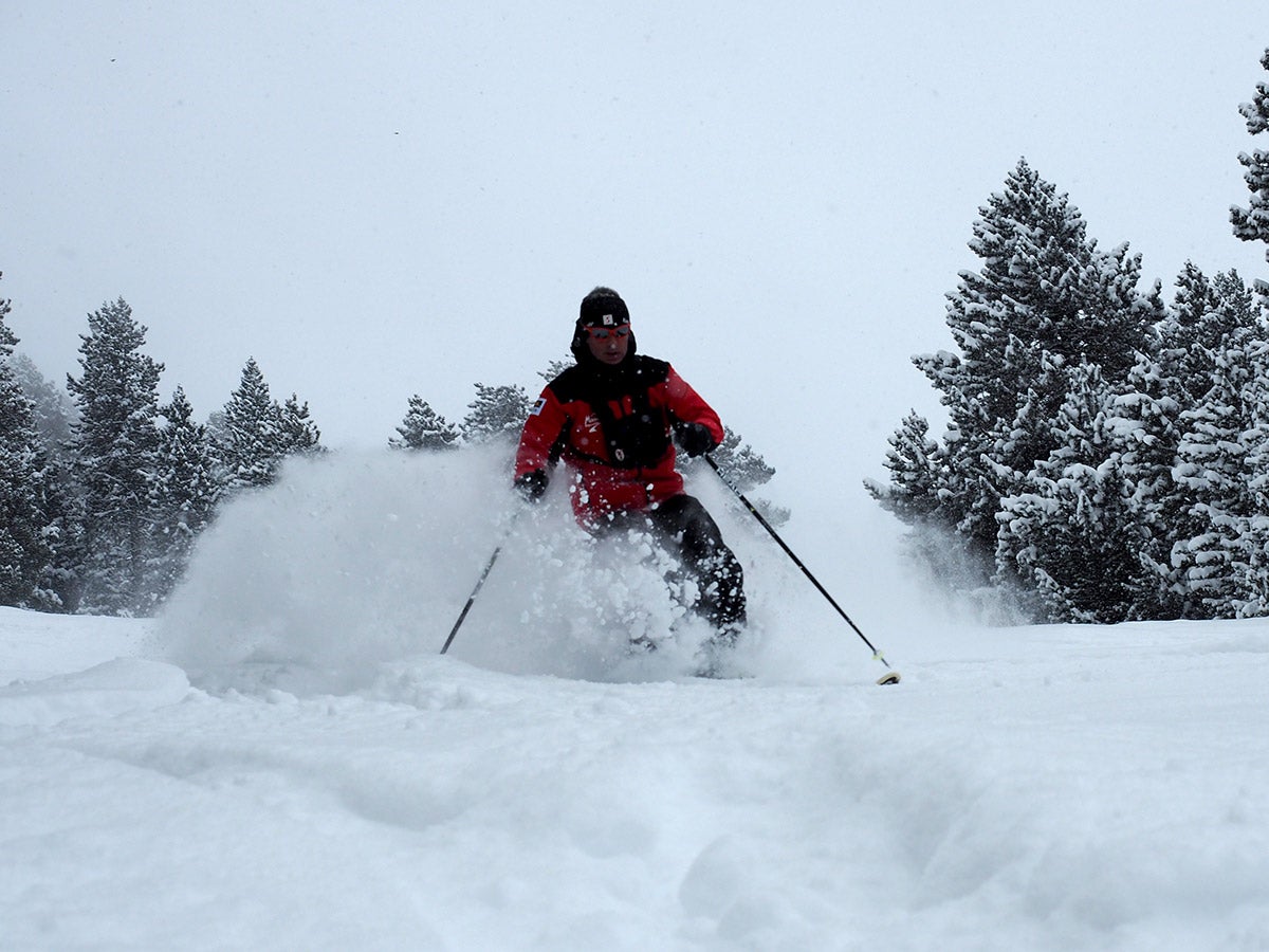 La nieve cubre el Pirineo catalán