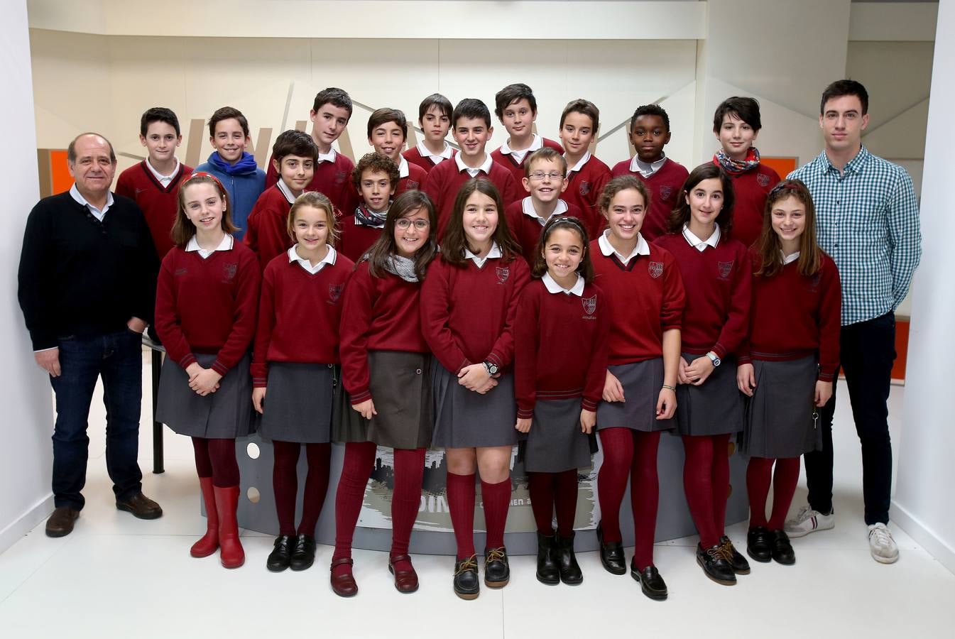 Visita de los alumnos de Jesuitas