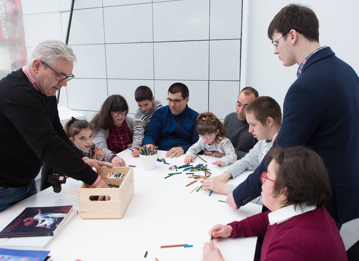 El Museo Würth acoge la sesión de fotos de la campaña de FEAPS &#039;Soy cómplice&#039;, con Lorenzo Quinn