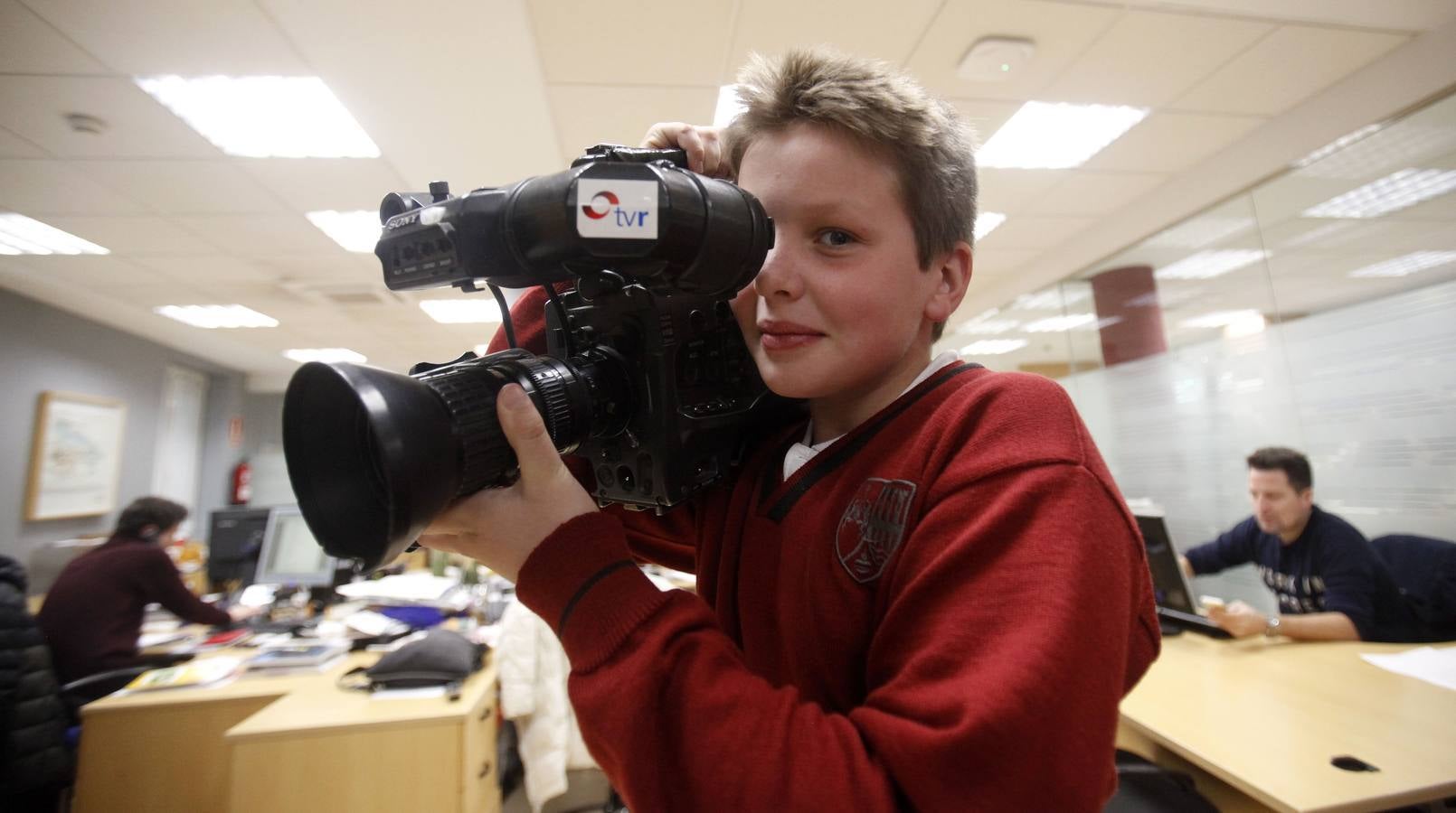Los alumnos de 6º D de Jesuitas visitan la multimedia de Diario LA RIOJA