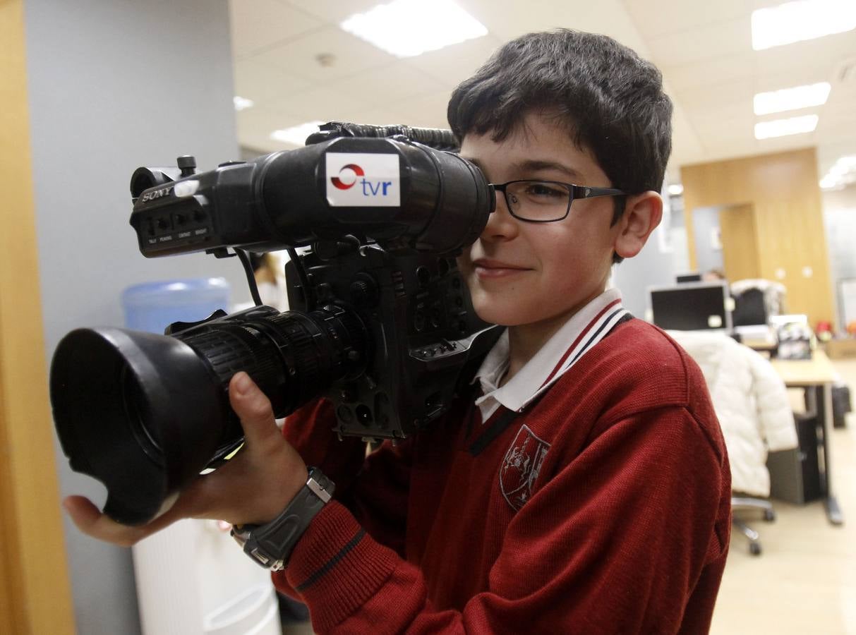 Los alumnos de 6º D de Jesuitas visitan la multimedia de Diario LA RIOJA