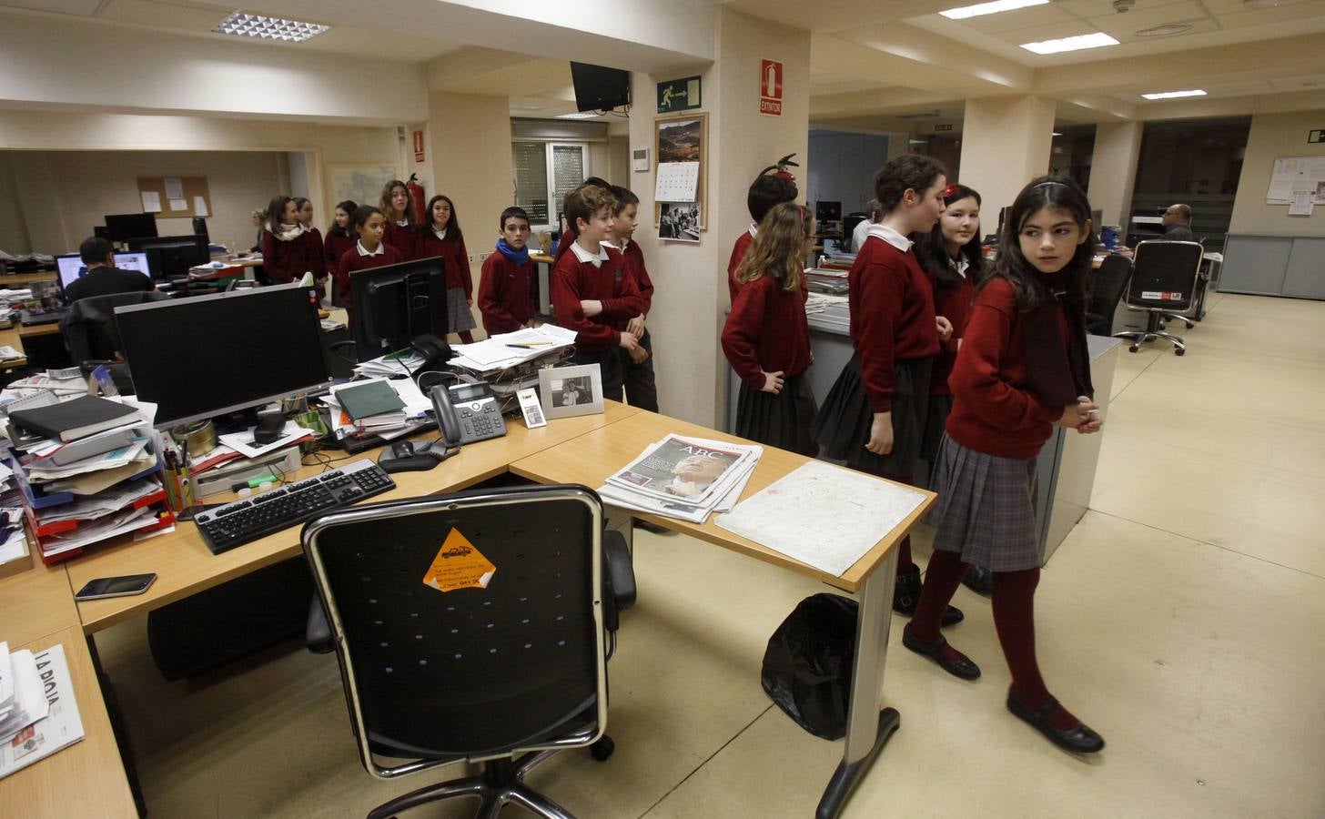 Los alumnos de 6º D de Jesuitas visitan la multimedia de Diario LA RIOJA