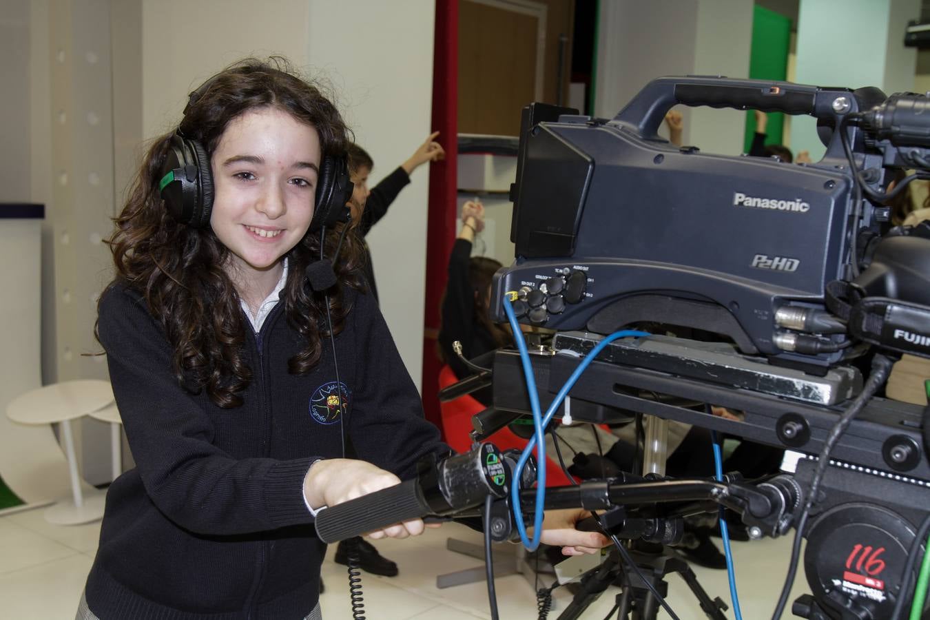 Los alumnos del 6º B del colegio Nuestra Señora del Buen Consejo, Agustinas, visitan la multimedia de Diario LA RIOJA