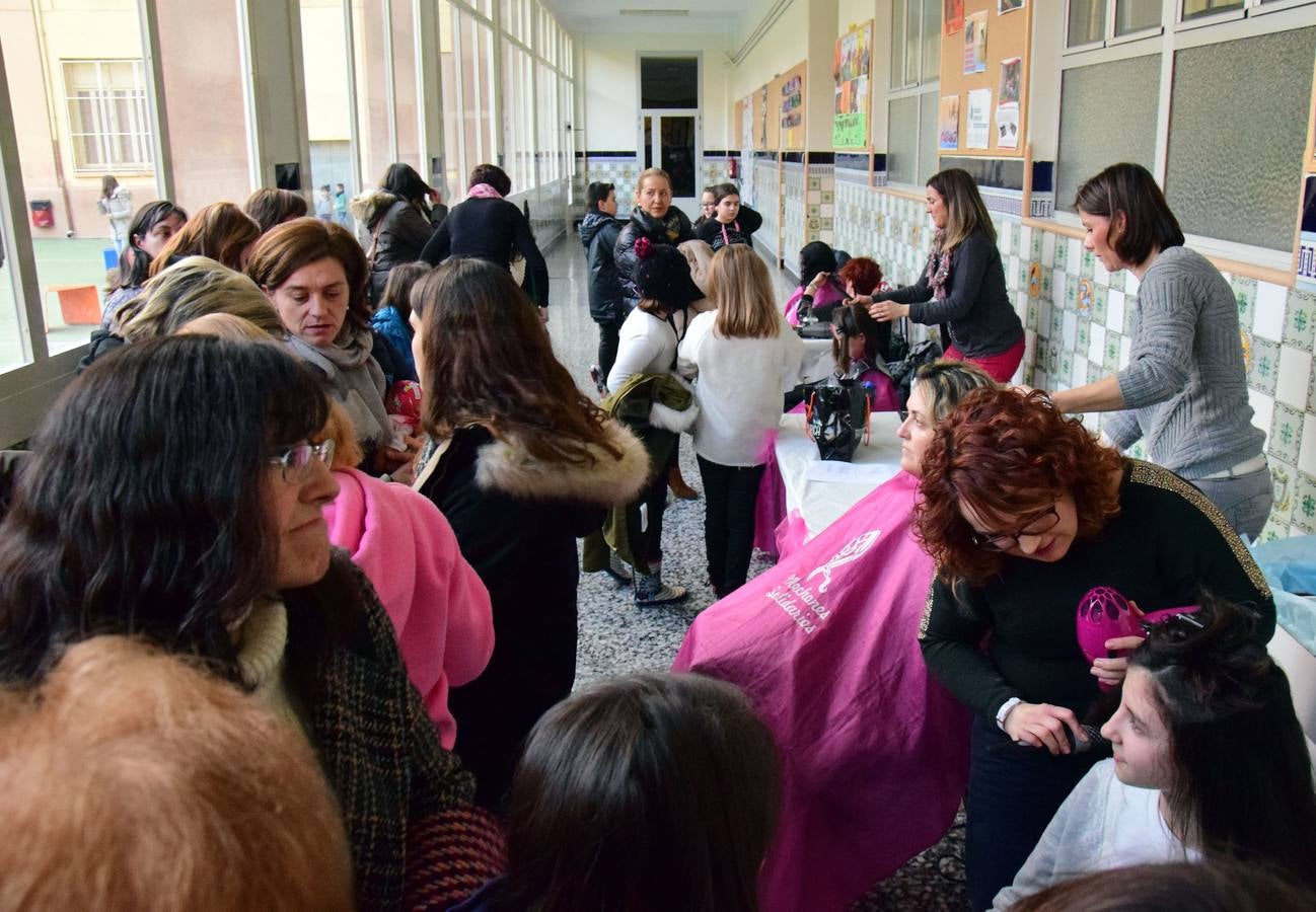 La APA de Escolapios promueve &#039;Cabellos por sonrisas&#039;