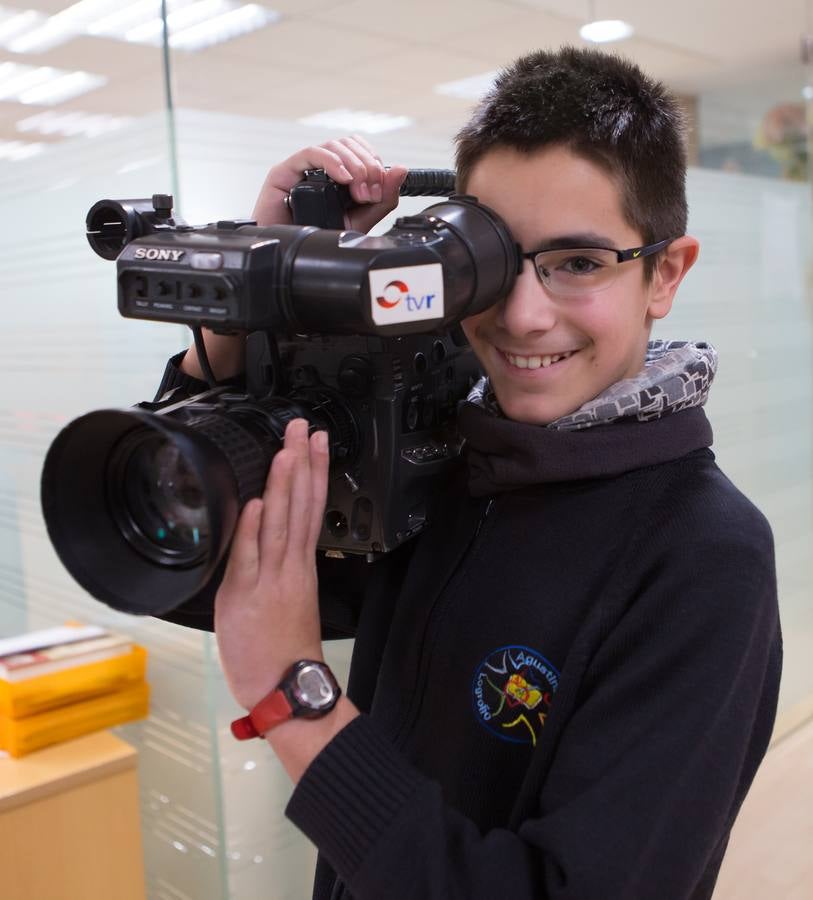 Los alumnos de 6 º A del colegio Nuestra Señora del Buen Consejo, Agustinas, visitan la multimedia de Diario LA RIOJA