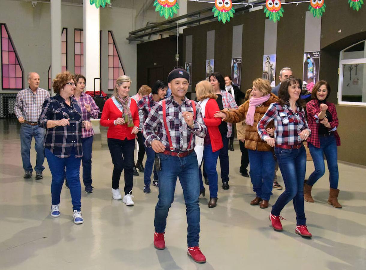 El Jueves Lardero calienta el Carnaval