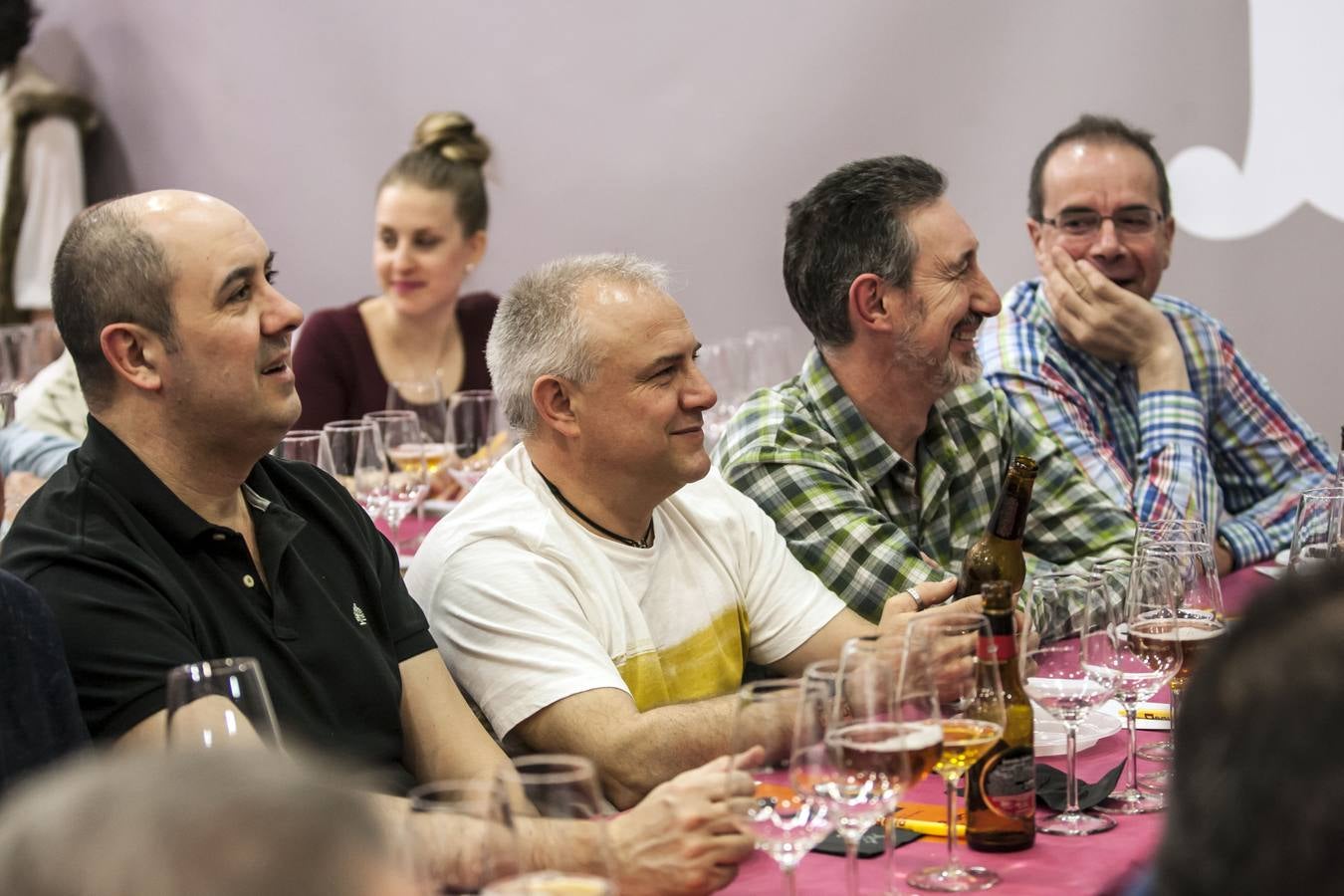 Cata de cervezas Estrella Galicia y los pinchos de La Taberna del Tío Blas