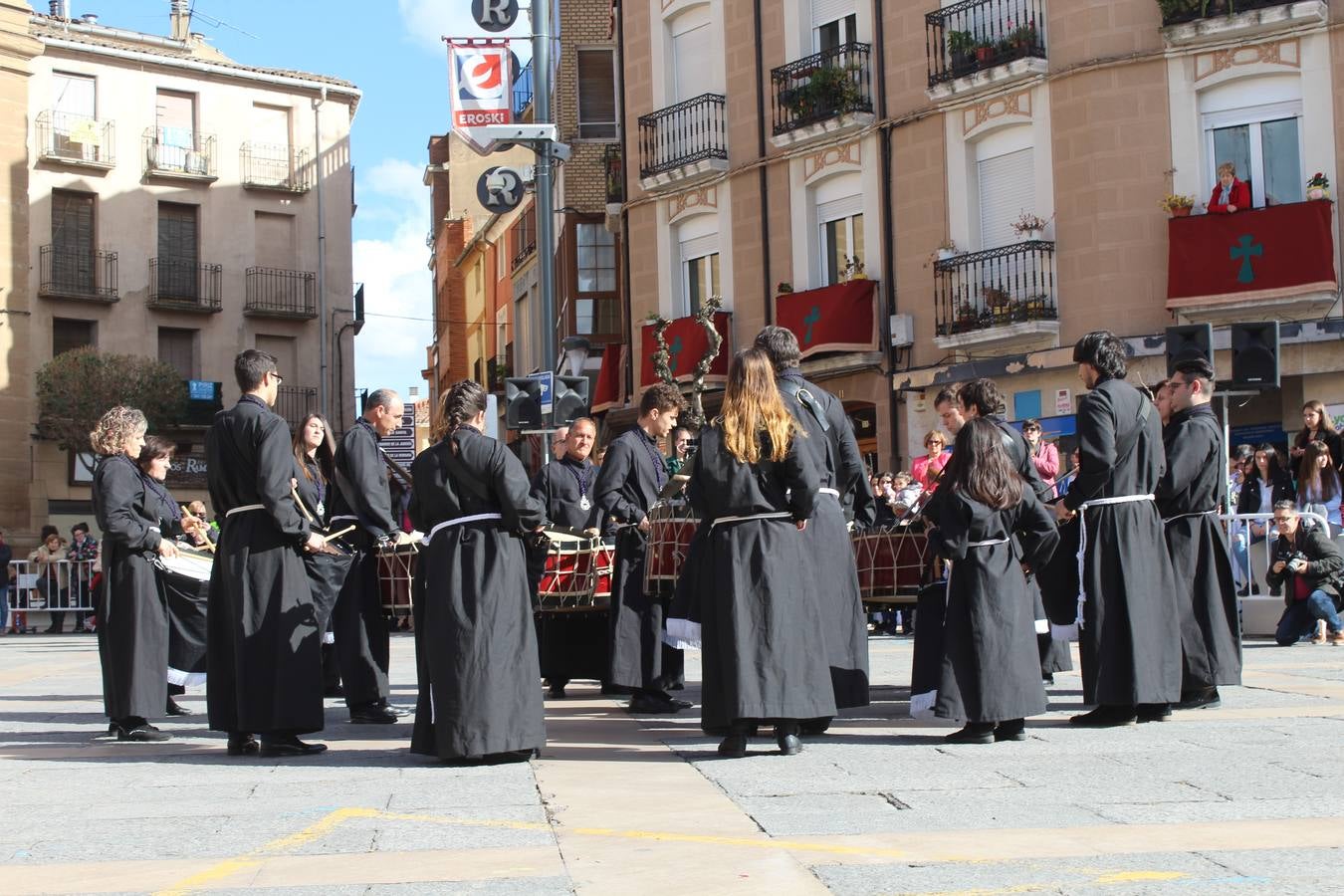 Exaltación de tambores y cornetas