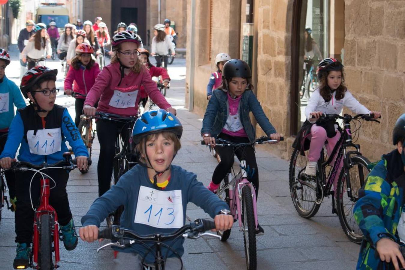 IV Marcha solidaria a beneficio de la AECC