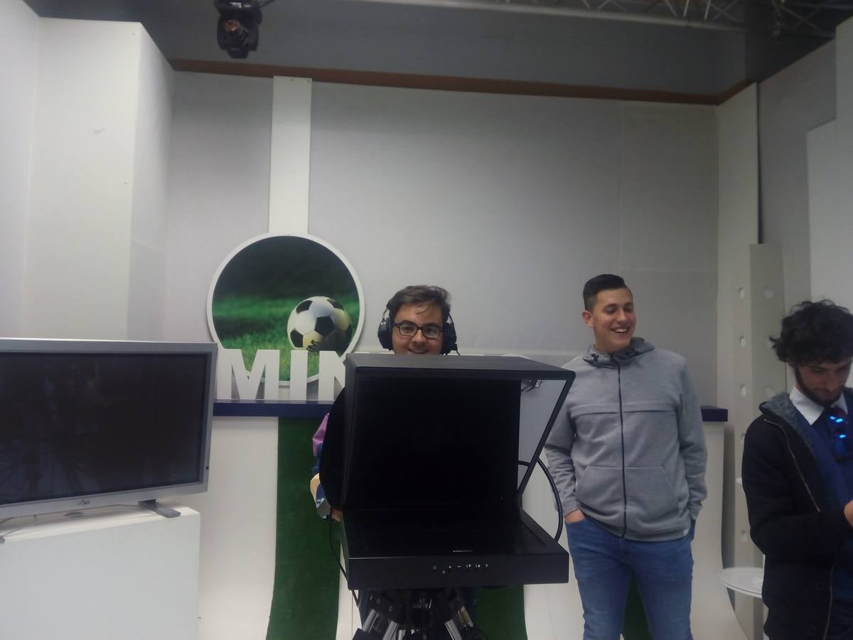 Visita del IES La Laboral