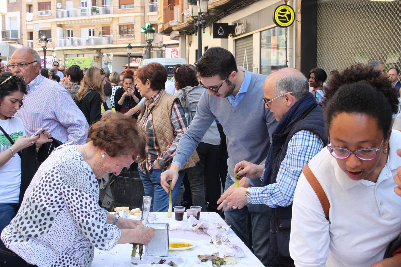 Arnedo celebra el día del ajo asado