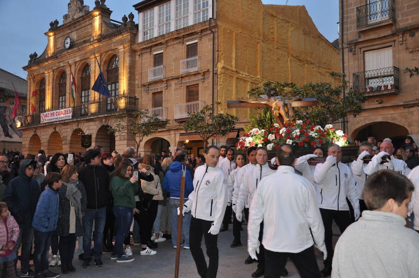 Vía crucis y Santo Entierro en Haro