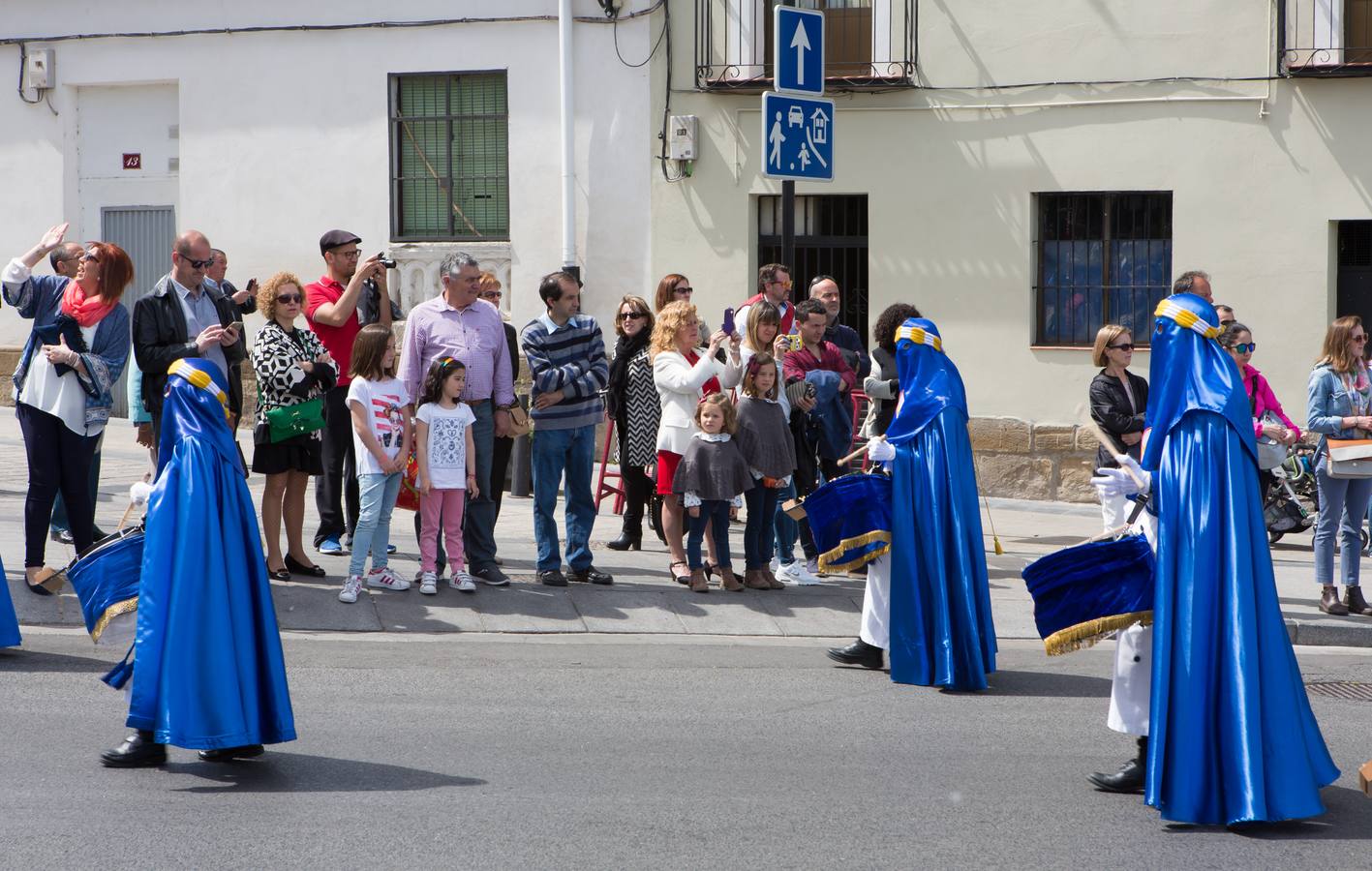 El paso del ‘Santo Cristo resucitado&#039; cierra la Semana Santa (II)