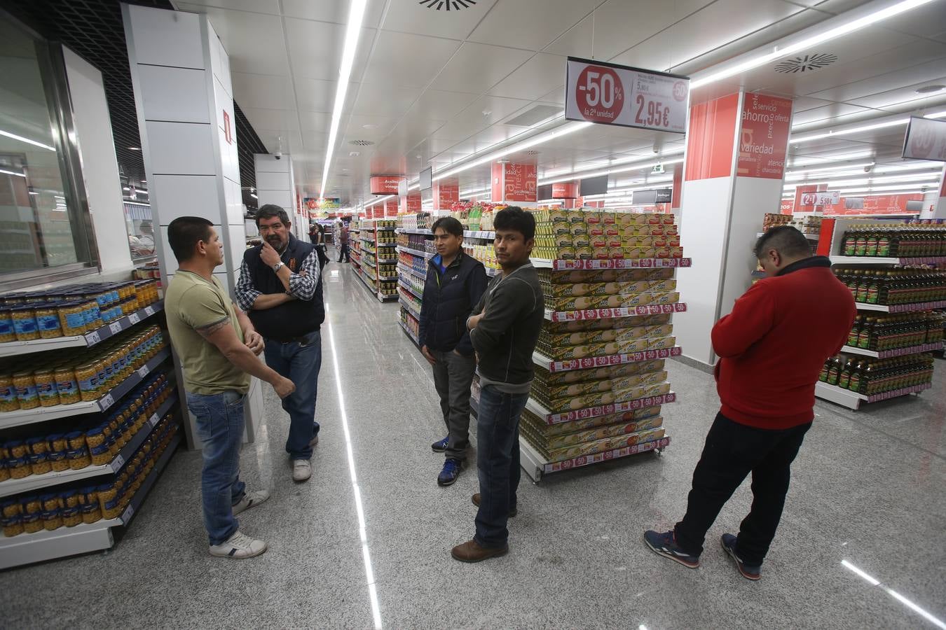 Supercor, de El Corte Inglés, celebra su inauguración en Logroño