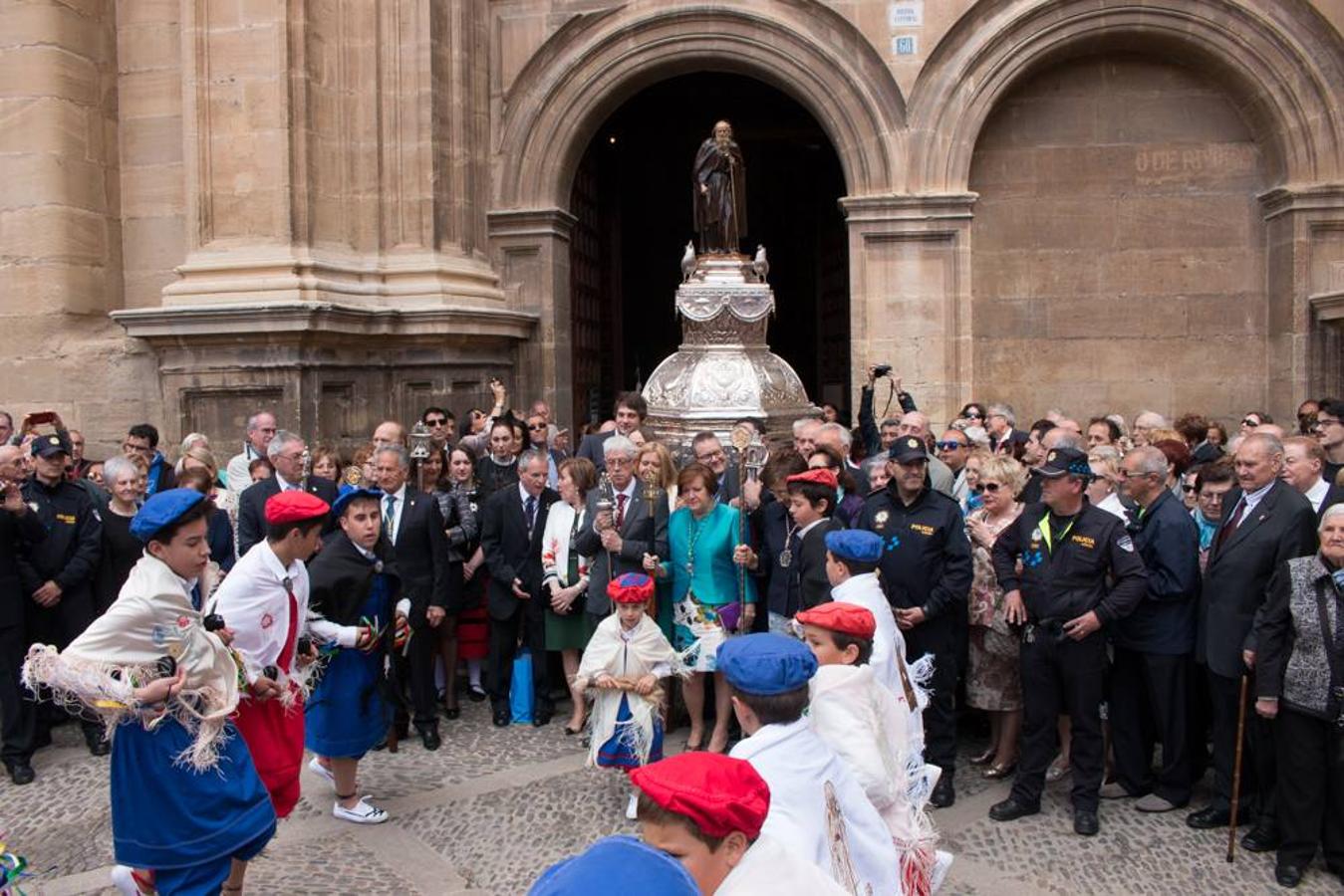 Santo Domingo celebra el almuerzo y la procesión del Santo