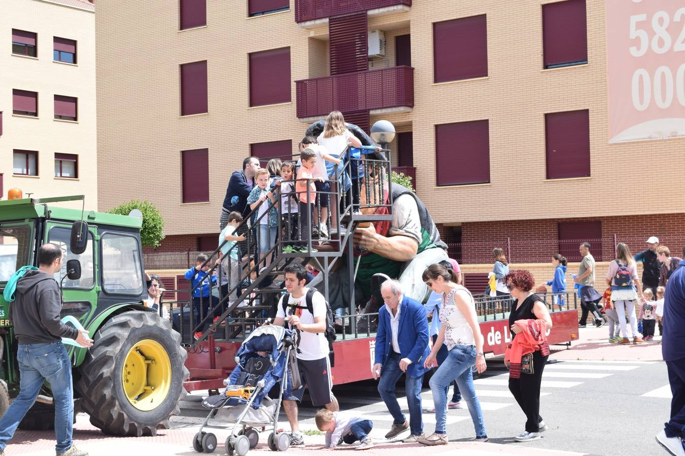 El barrio logroñés de Valdegastea está de fiesta