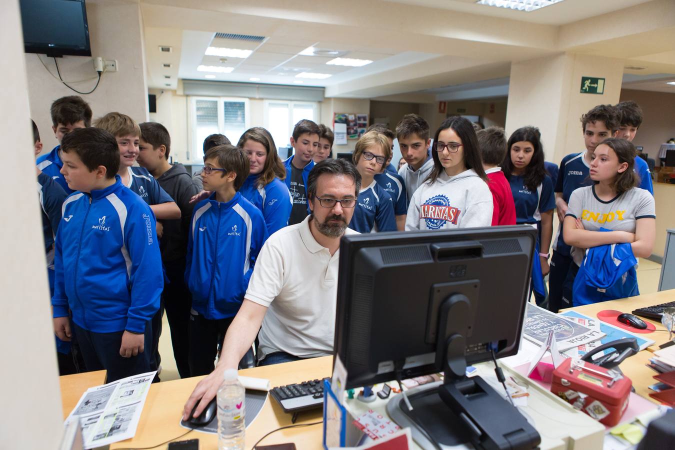 1º D de la ESO de Maristas visita la multimedia de Diario LA RIOJA