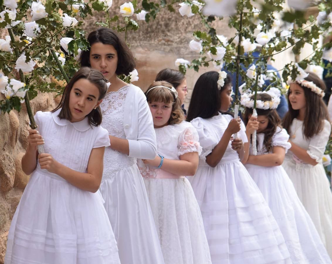 Procesión de las doncellas en Sorzano