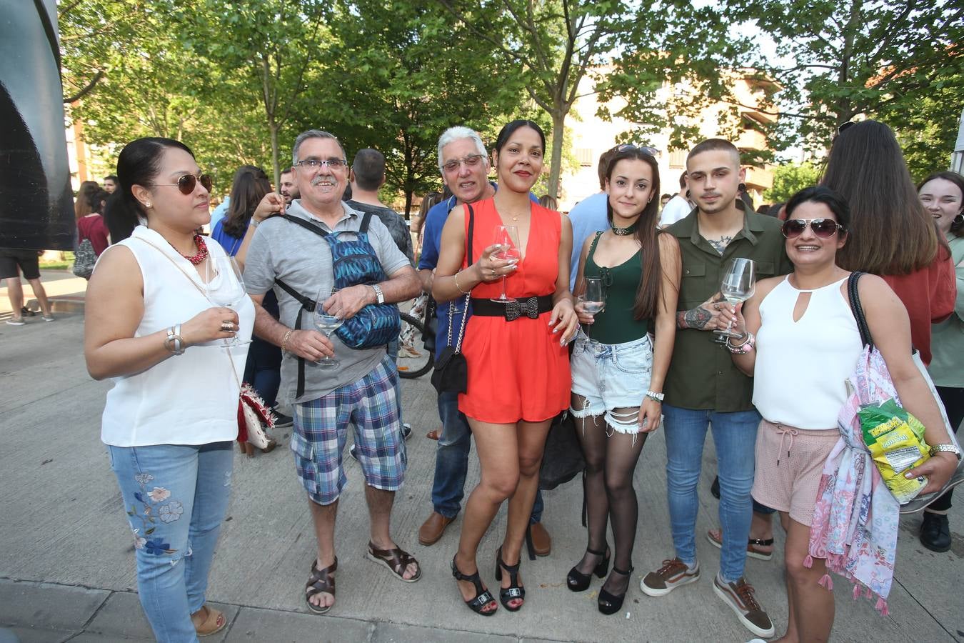 Logroño celebra la primera cita del Riojano Joven y Fresco del 2017