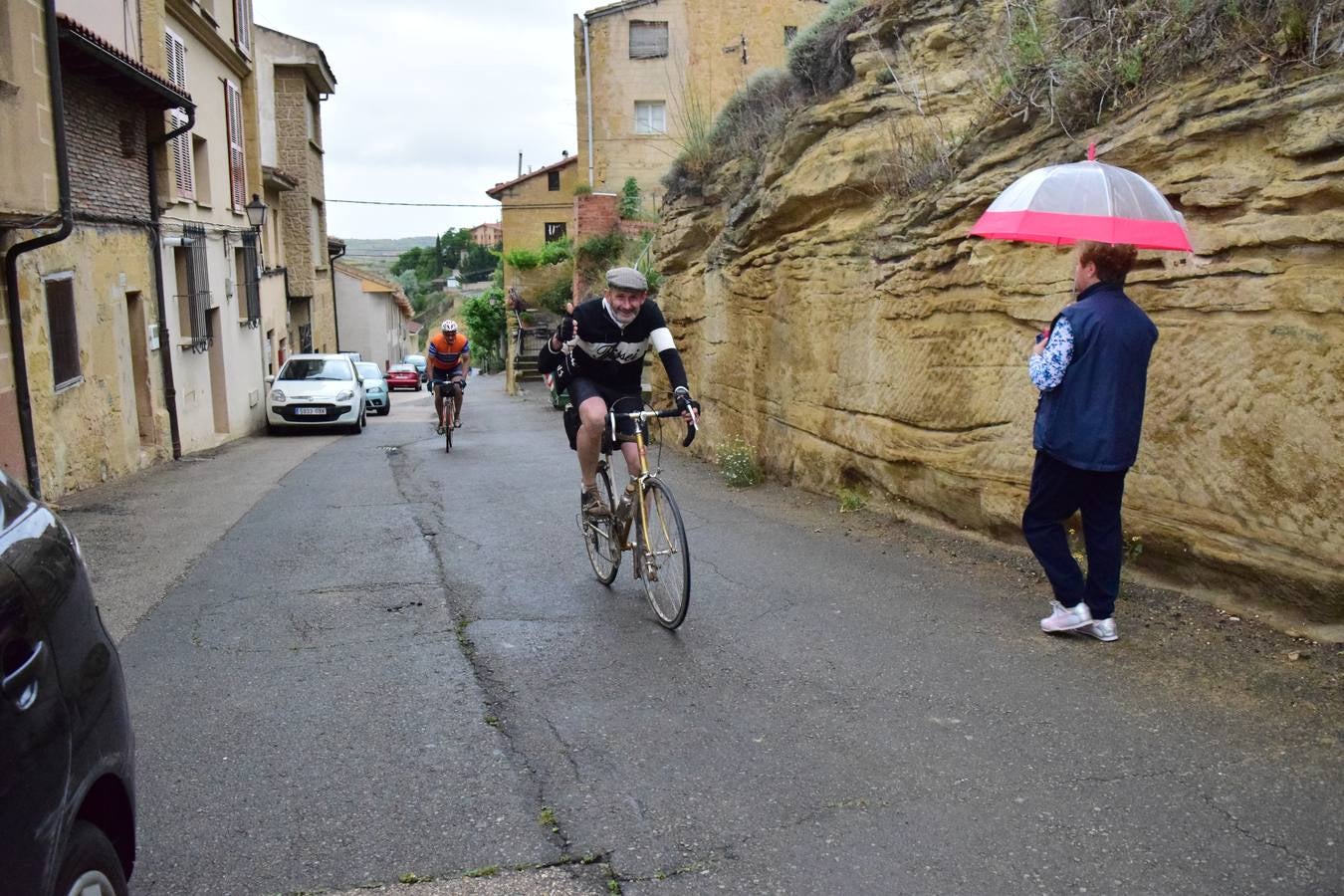 Jornada de ciclismo clásico en la Eroica Hispania (I)