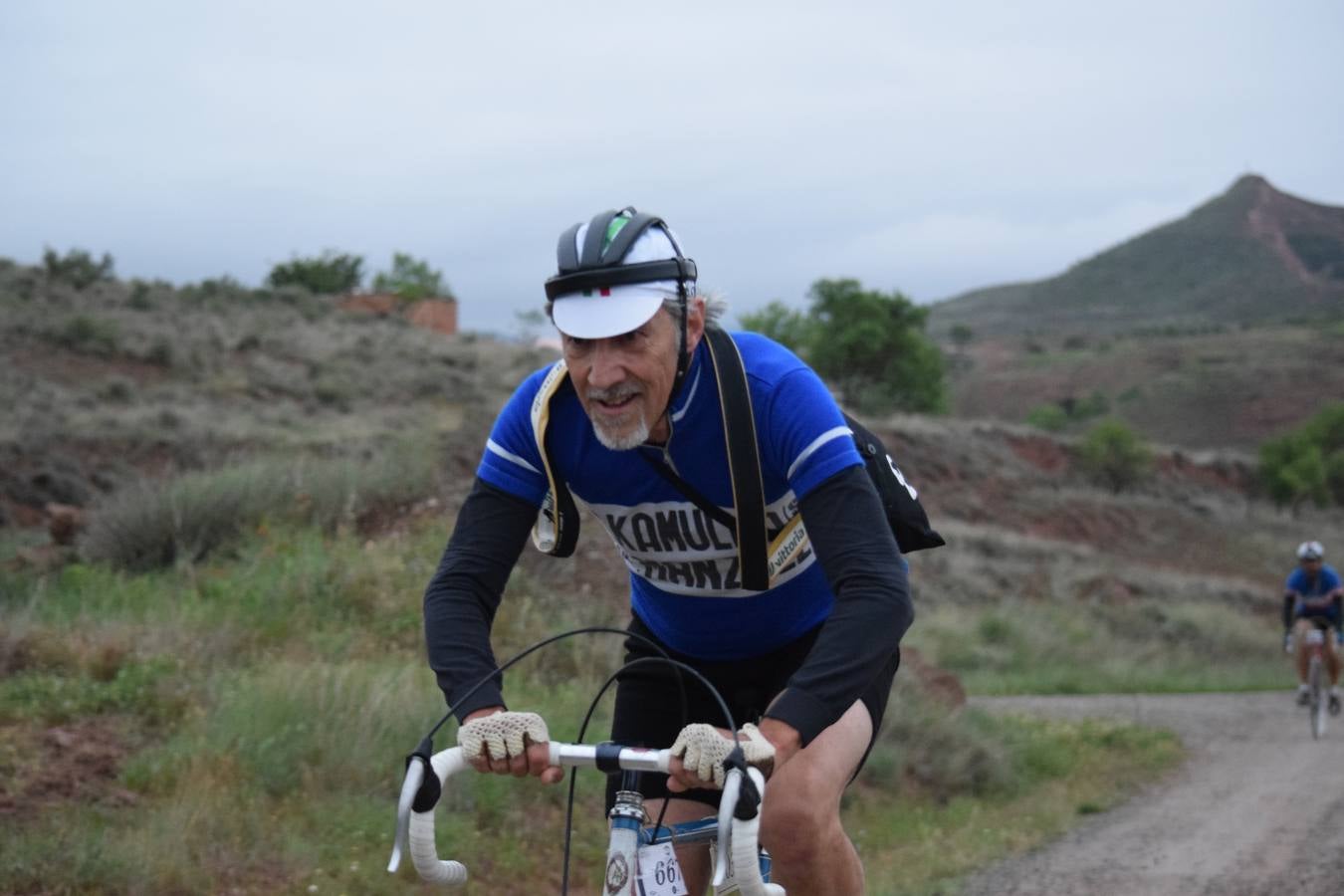 Jornada de ciclismo clásico en la Eroica Hispania (I)