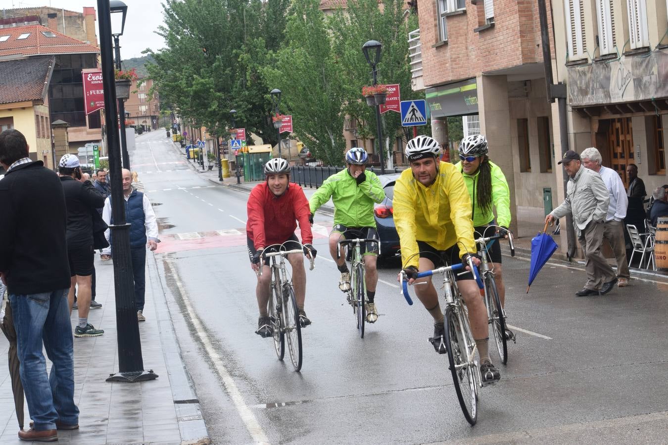 Jornada de ciclismo clásico en la Eroica Hispania (II)