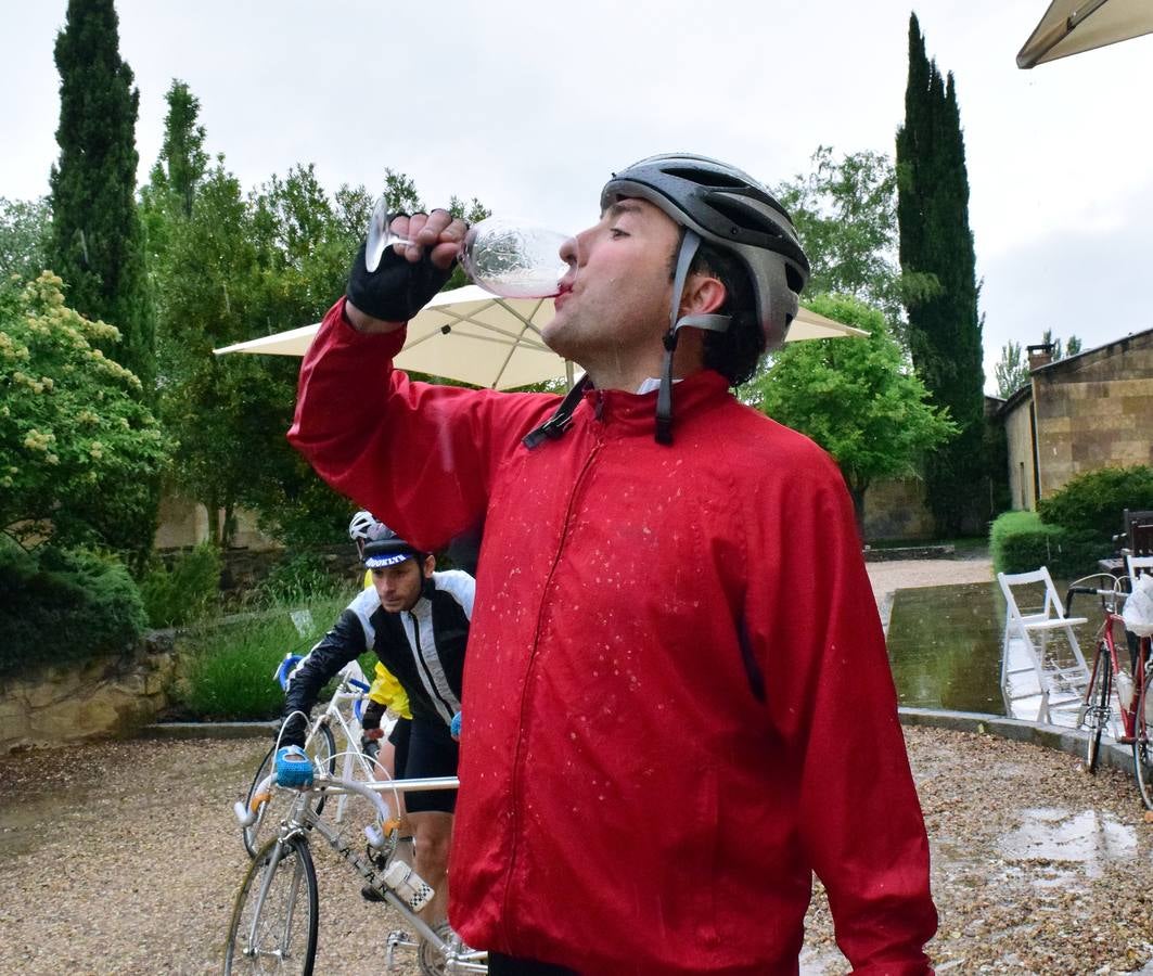 Jornada de ciclismo clásico en la Eroica Hispania (II)