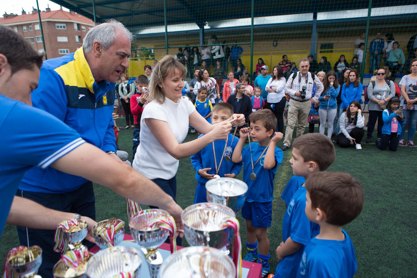 El fútbol base se desata