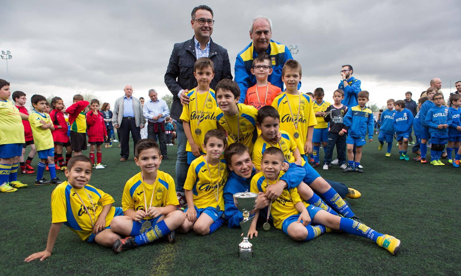 El fútbol base se desata