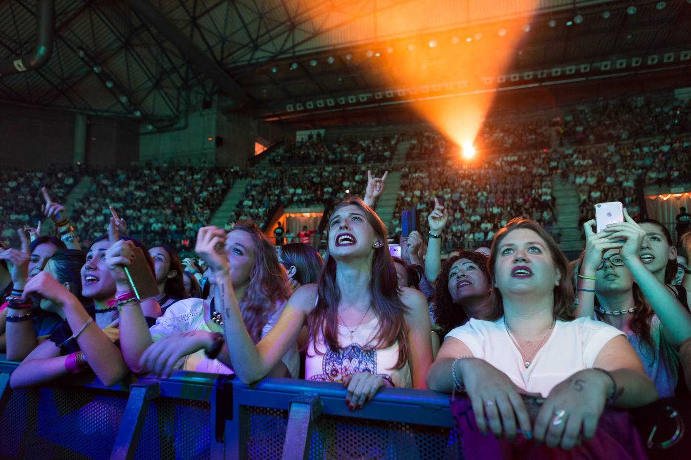 Melendi entusiasma a sus fans