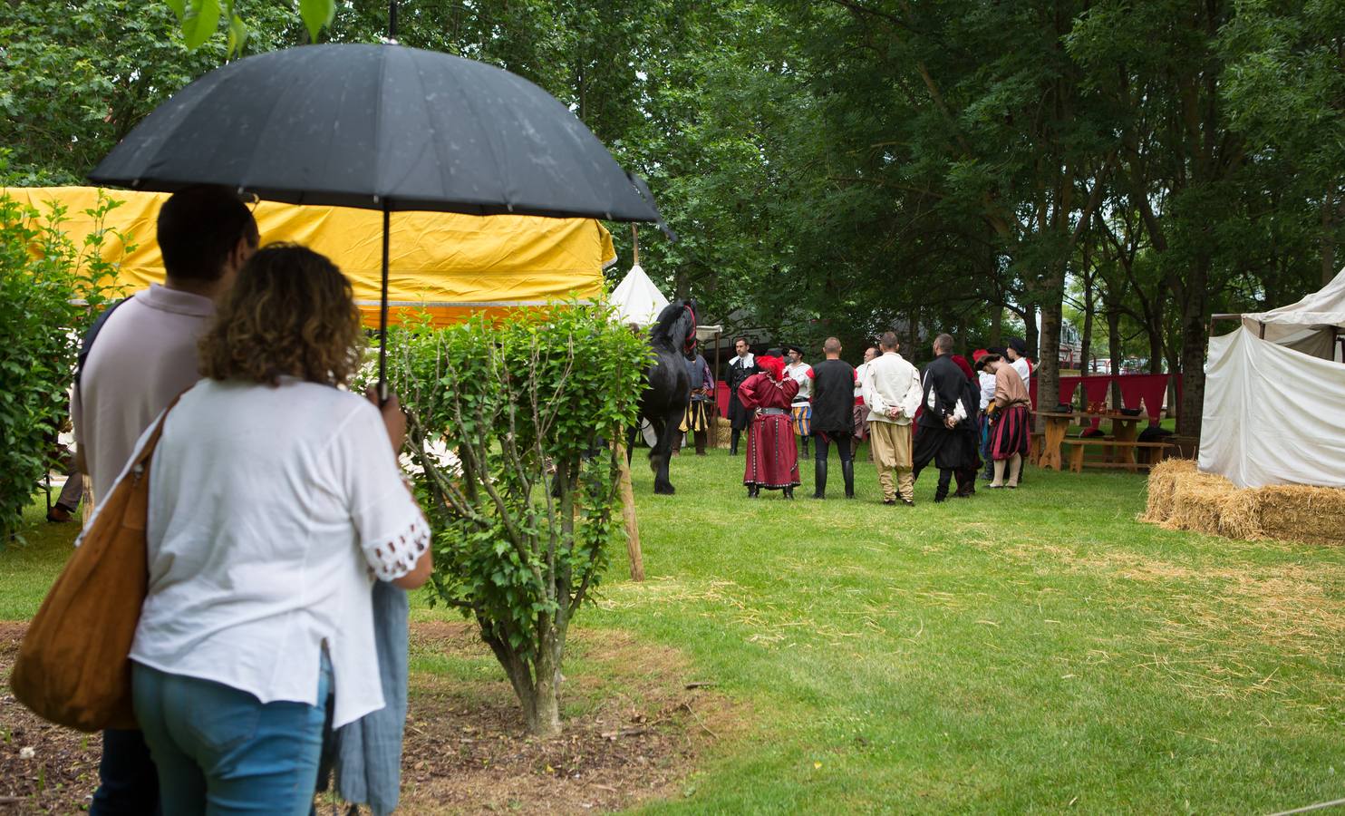 San Bernabé: Campamentos bajo la lluvia