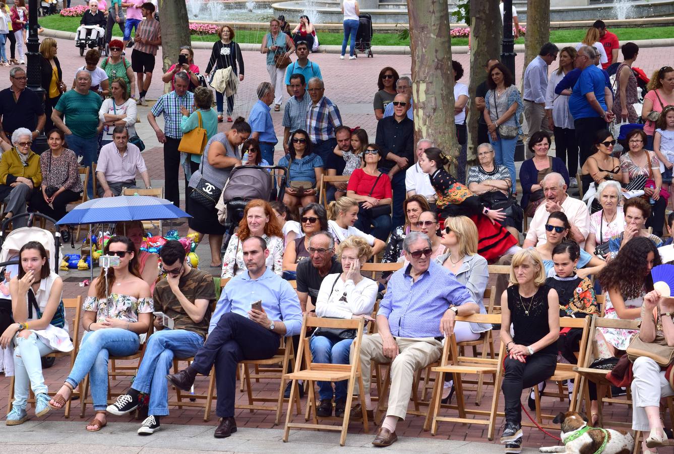 San Bernabé se vive en las calles