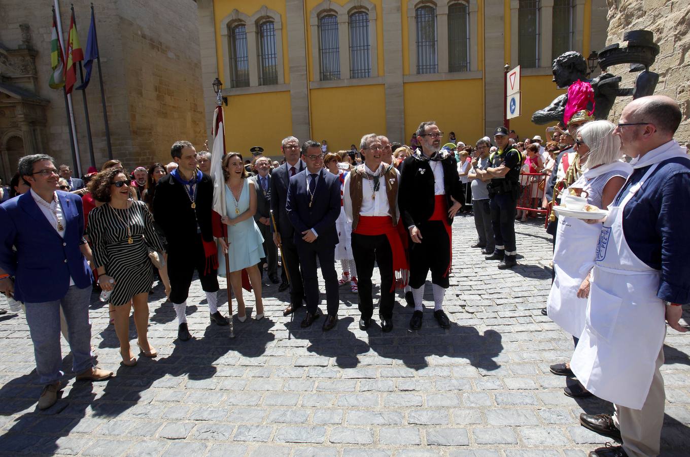 San Bernabé 2017: banderazos, misa y procesión
