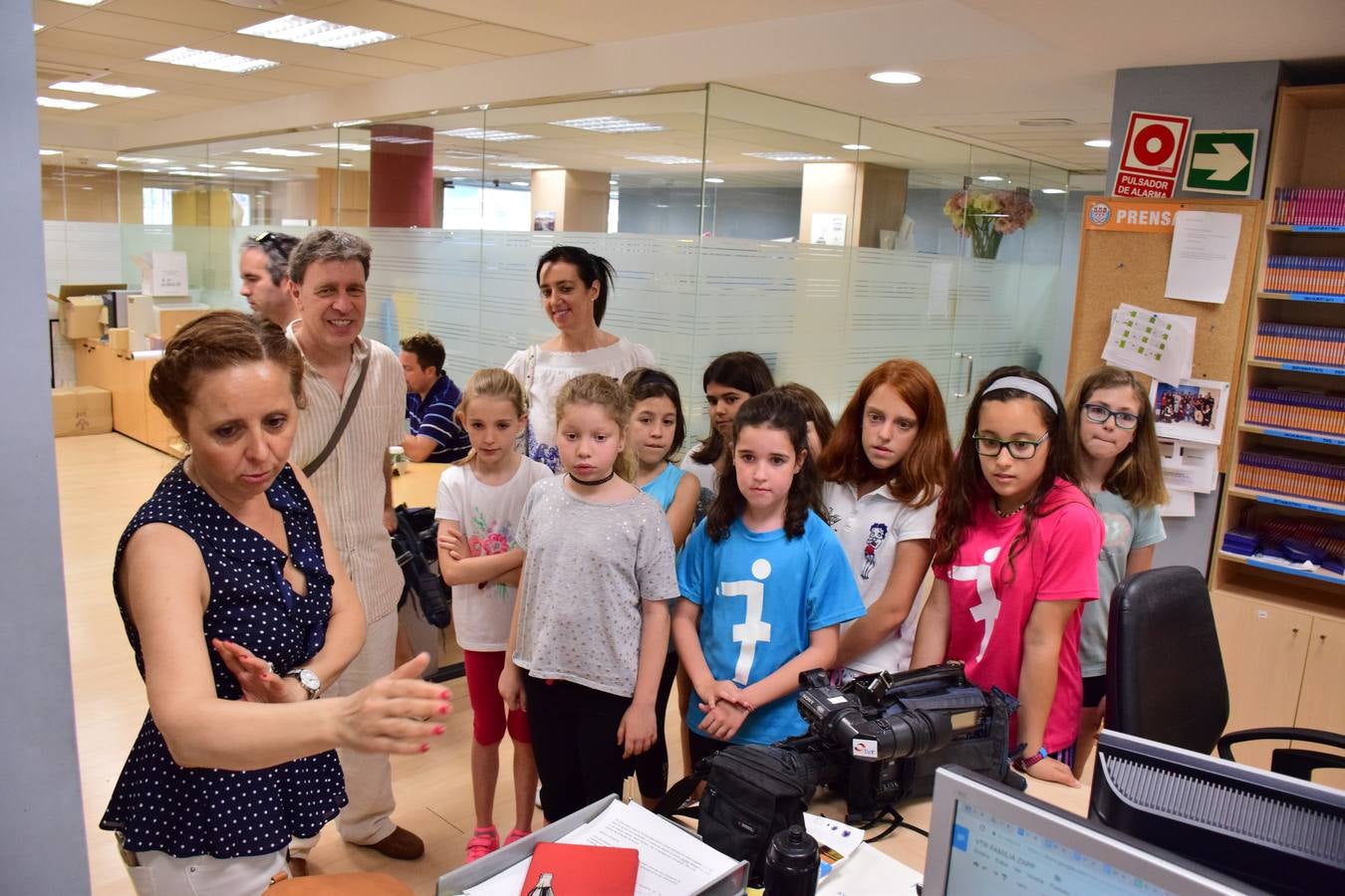 Alumnos del Colegio Siete Infantes de Lara visitan la multimedia de Diario LA RIOJA