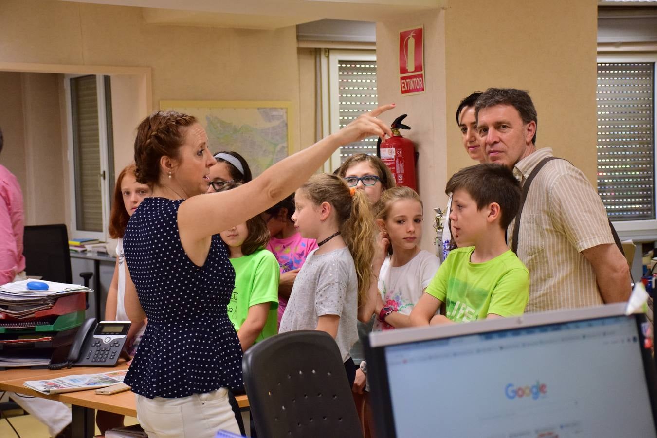 Alumnos del Colegio Siete Infantes de Lara visitan la multimedia de Diario LA RIOJA