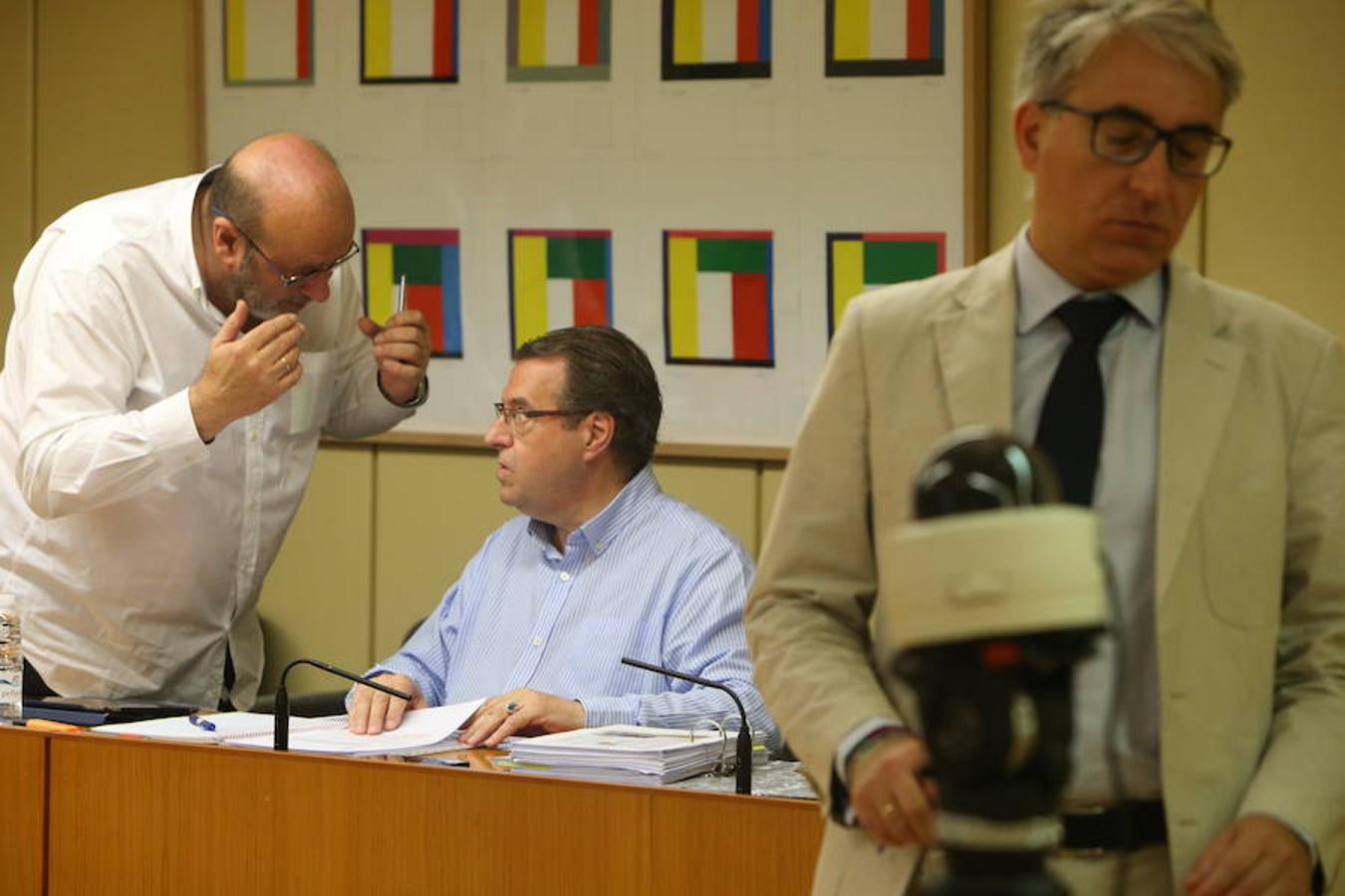 Comisión parlamentaria por los aparcamientos del San Pedro